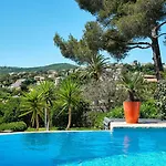 Semesterbostad Herrliche Mit Meerblick- Pool- 400m Vom Entfernt By Interhome *