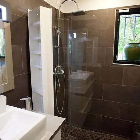 Herrliche Mit Meerblick- Pool- 400m Vom Entfernt By Interhome